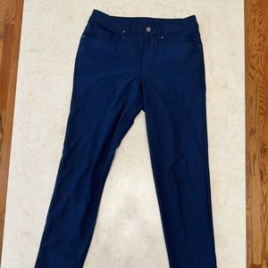 True Navy Lululemon ABC Pant Slim--Warpstreme 29x32